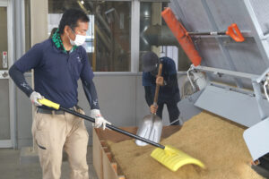 JA 海部東農業協同組合（あまひがし） -美味しいお米を出荷するために　ライスセンター稼働